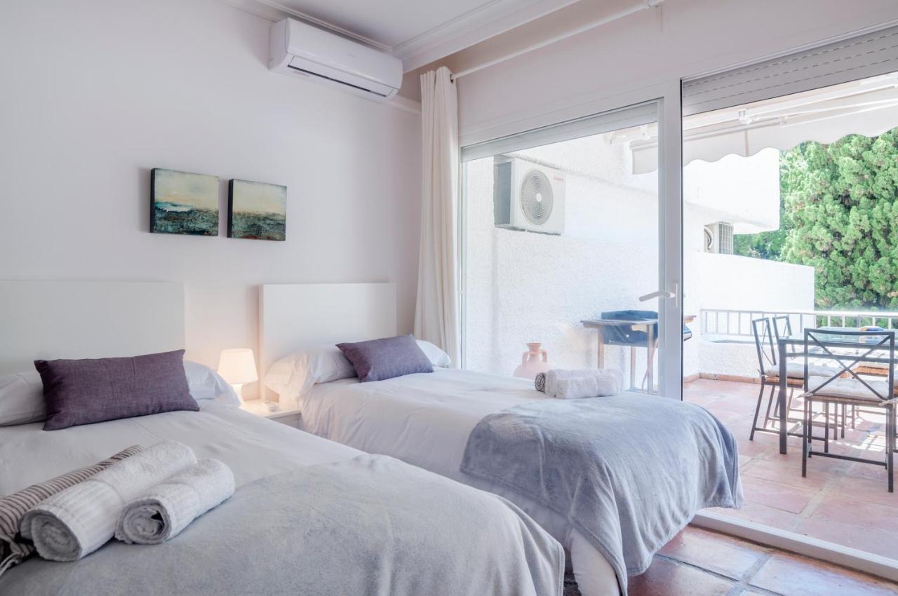 Jardines Del Mar Apartments มาร์เบยา ภายนอก รูปภาพ