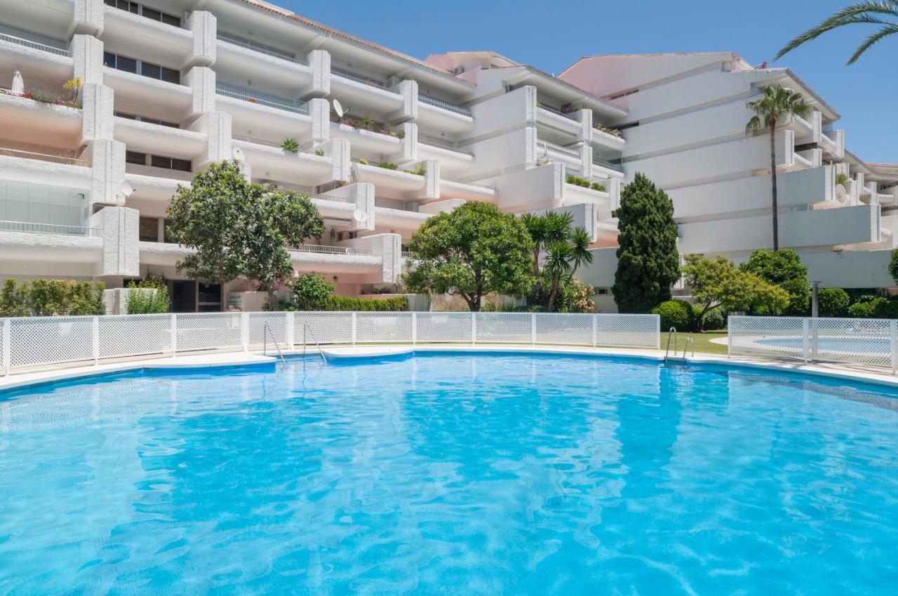 Jardines Del Mar Apartments มาร์เบยา ภายนอก รูปภาพ